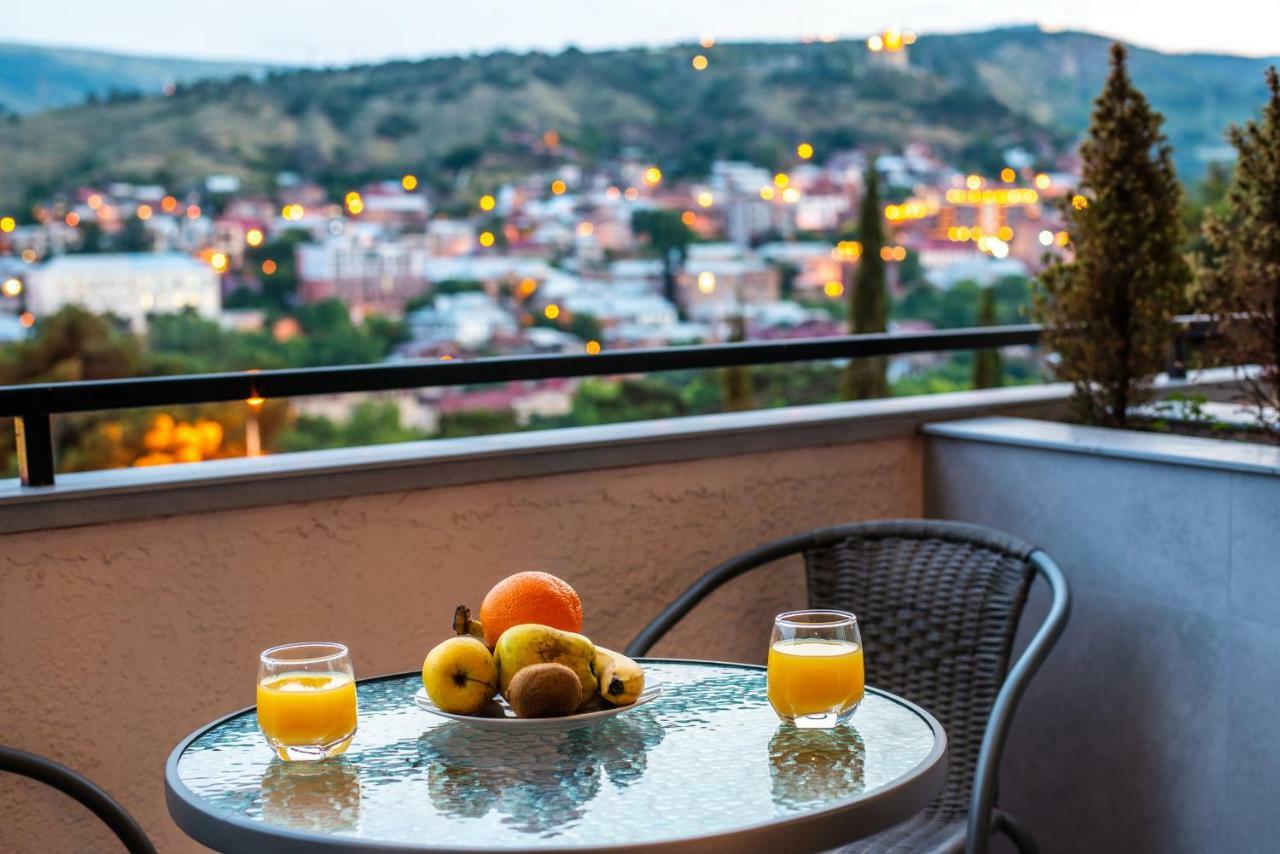 Tonusi Luxe Hotel In The Historic City Center Tbilisi Zewnętrze zdjęcie